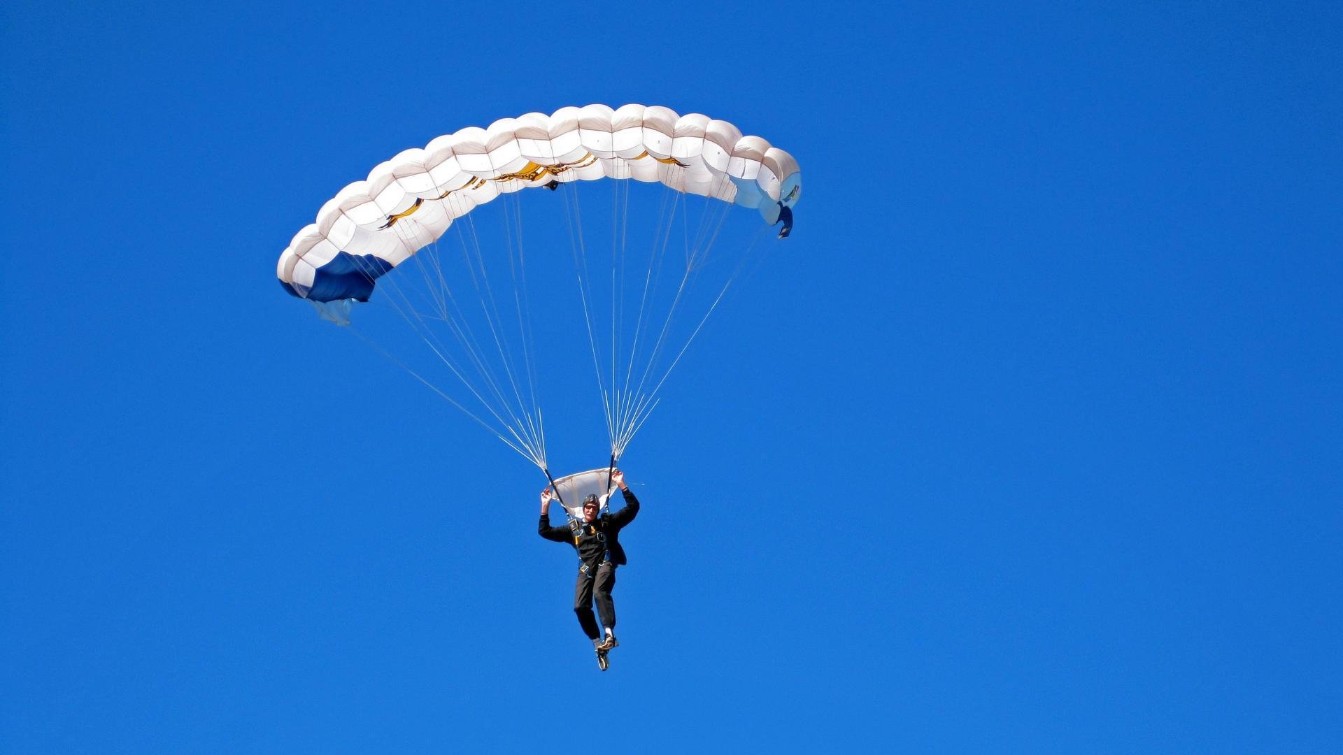 全国跳水新人赛小将发挥出色勇夺桂冠,2021跳水队员