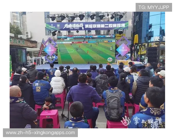 现场“激情燃烧”的“最后冲刺”!